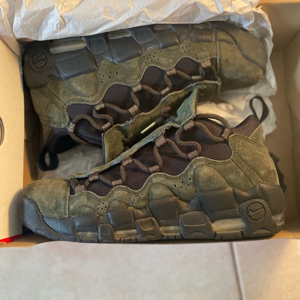 Green Nike air money